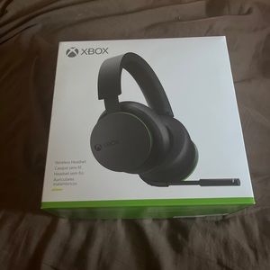 Microsoft Xbox Wireless Headset for Xbox one and Xbox series x/s